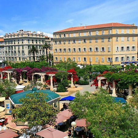 F3 - Standing Centre Ville Calme Et Climatise 阿雅克肖 外观 照片